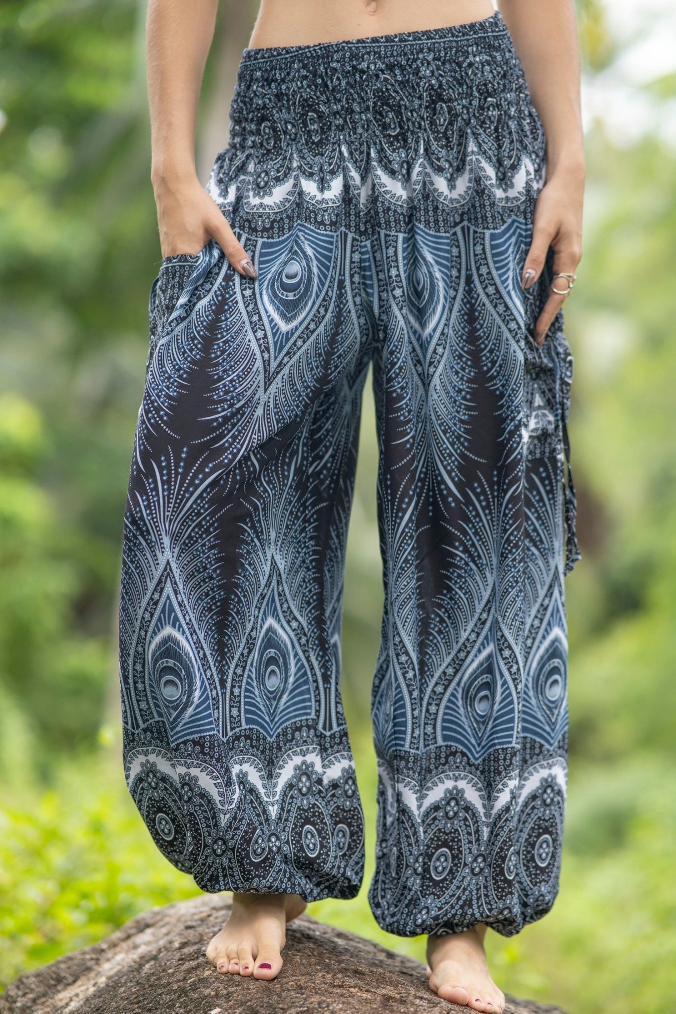 Eyes In Harem Pants
